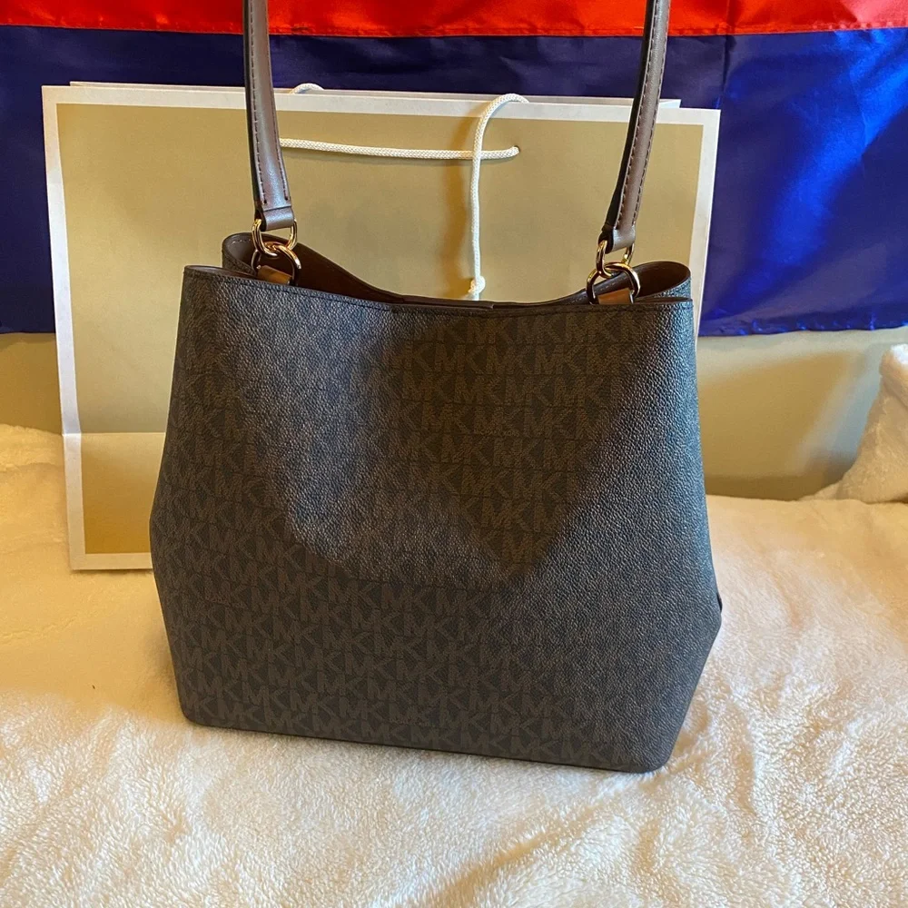 Michael Kors Pratt Medium Signature Logo and Metallic Should…